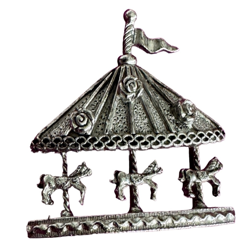 Fantasyard Vintage Merry-Go-Round Brooch Pin - Silver